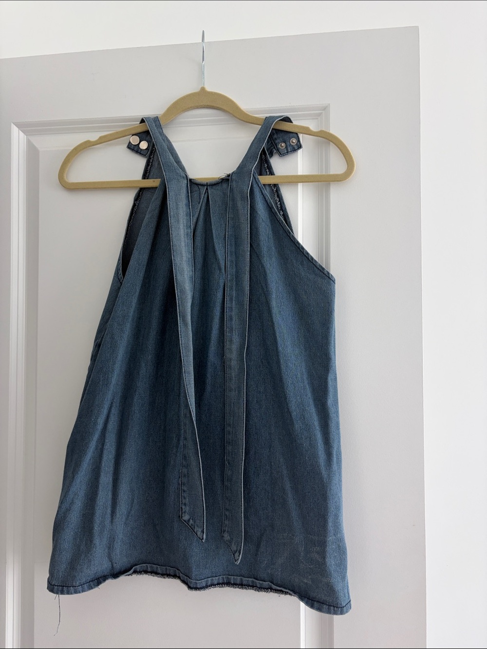 Sleeveless Denim Tie-Back Top in Medium Blue